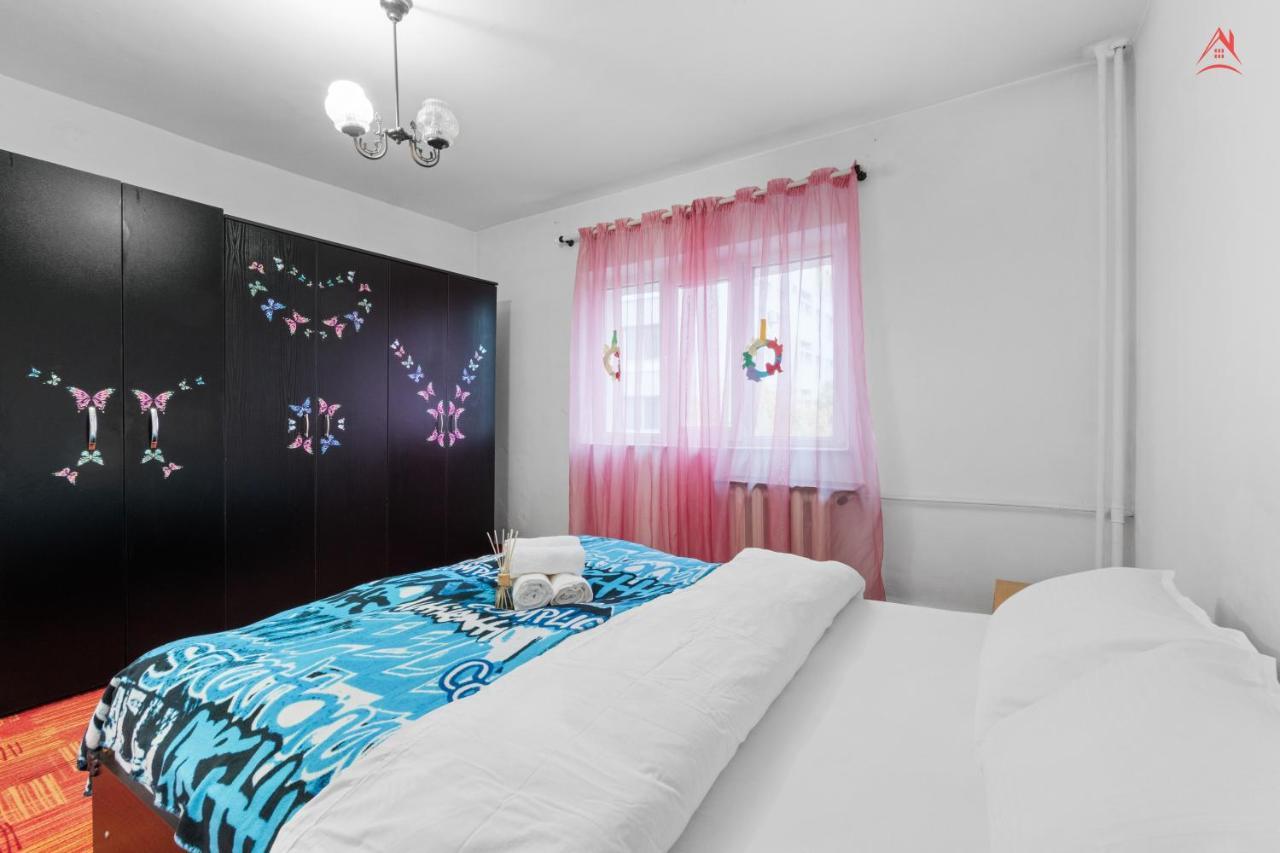 בוקרשט Dristor Large And Cozy Apartment מראה חיצוני תמונה